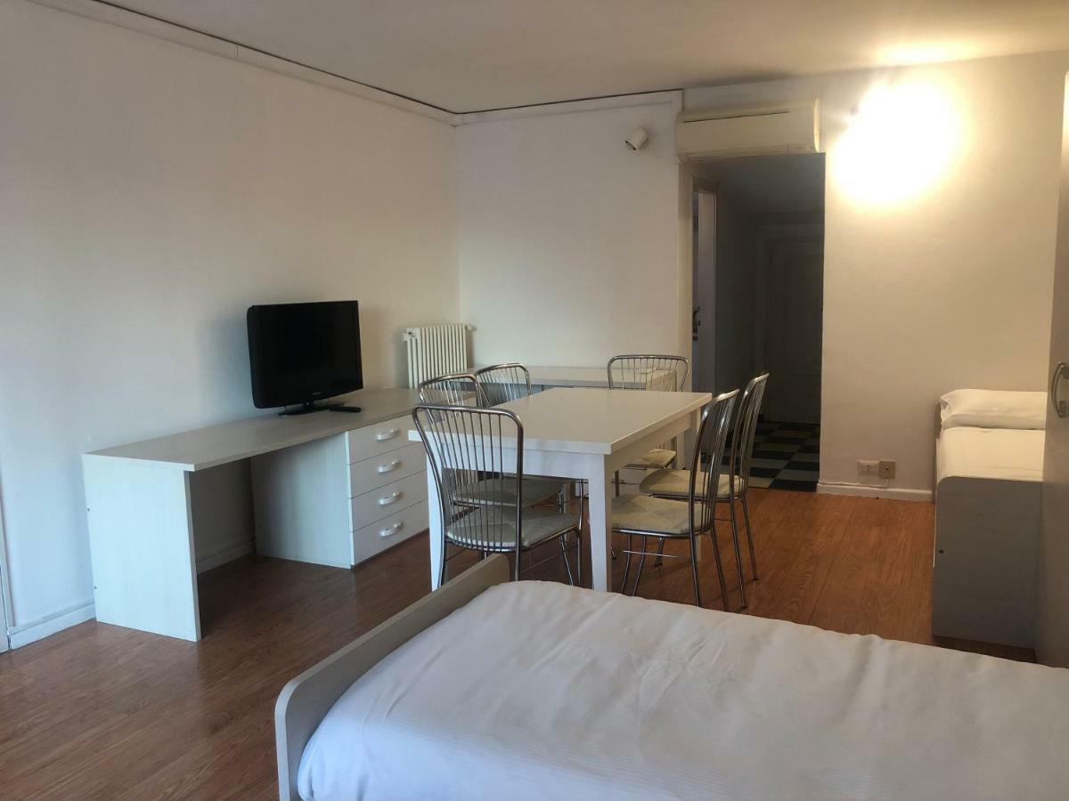 M14 Duomo Apartments ปาโดวา ภายนอก รูปภาพ