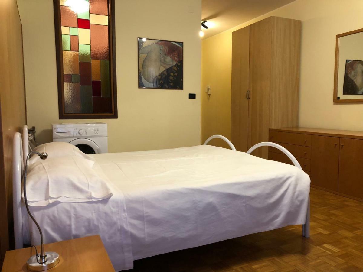 M14 Duomo Apartments ปาโดวา ภายนอก รูปภาพ